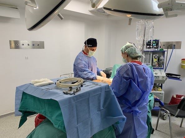 Prof. Onder Tan Clinica 1